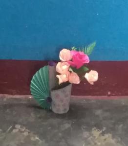 WEEKLY ACTIVITIES (MIDDLE SECTION)